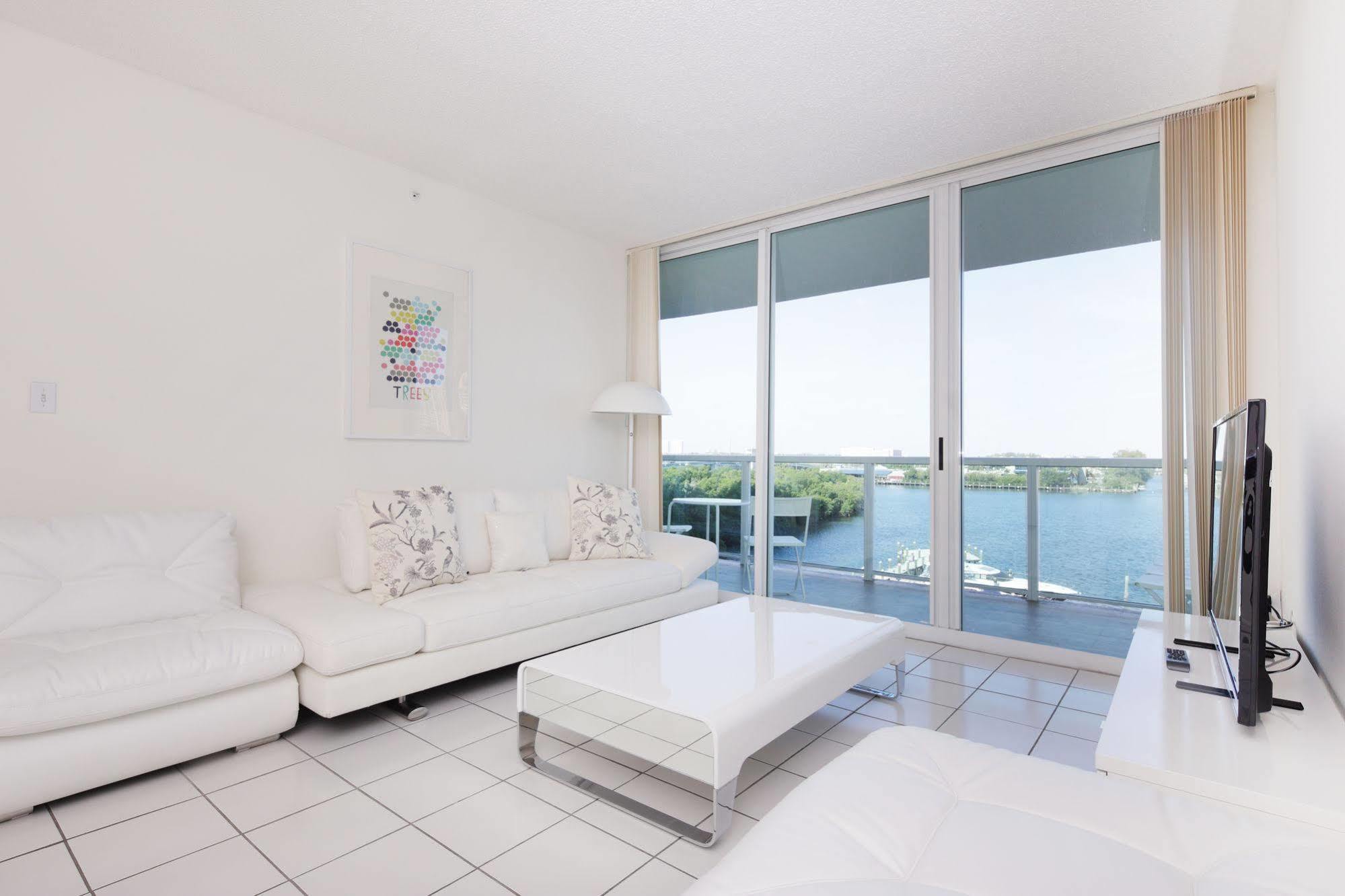 Miami Waterfront Apartments Sunny Isles Beach Exterior foto